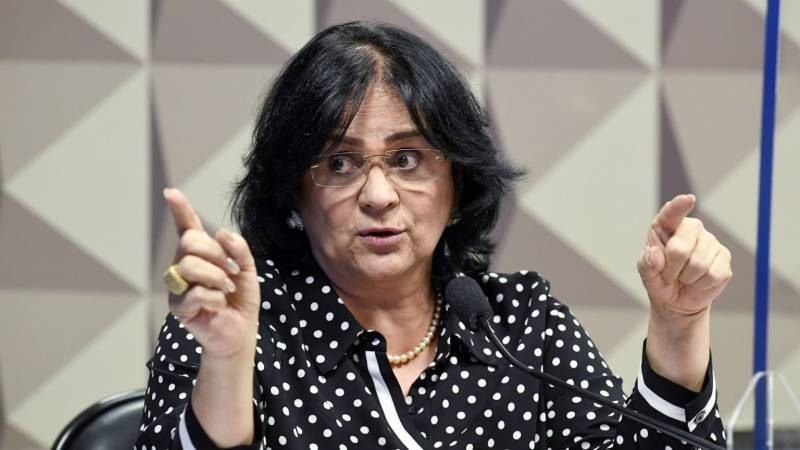 Damares não apresenta provas e diz ter ouvido “nas ruas” denúncias sobre estupro