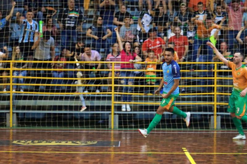 Entre-Ijuís Futsal garante classificação para semifinal