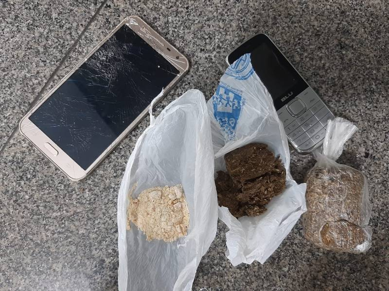 BM prende mulher por tráfico com mandado de prisão em Ijuí