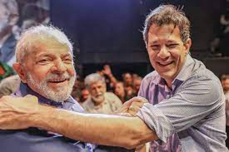 Lula deve anunciar ministros essa semana em Brasília