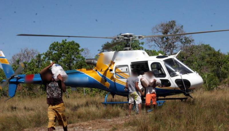 Imaginação fértil: Vereador entregava cesta básica de helicóptero durante campanha eleitoral em Santo Ângelo. Será?