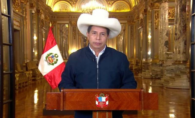 Presidente do Peru é preso após ser destituído pelo Congresso por “permanente incapacidade moral”