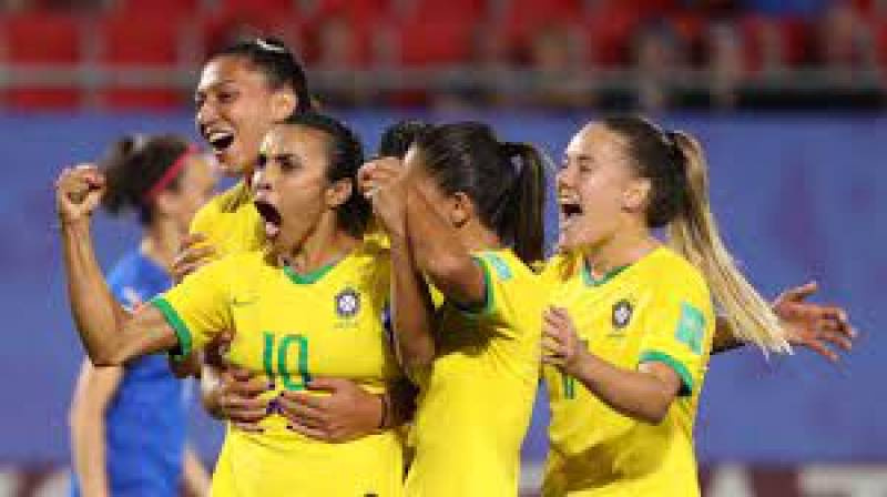 Servidores federais terão ponto facultativo nos jogos do Brasil