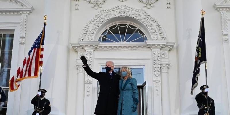 Após posse, Joe Biden chega à Casa Branca