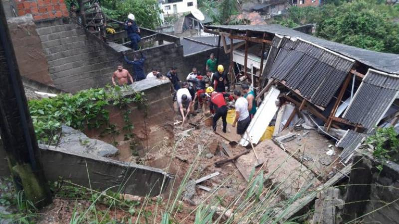 Temporal causa muitos estragos e deixa mortes em Florianópolis
