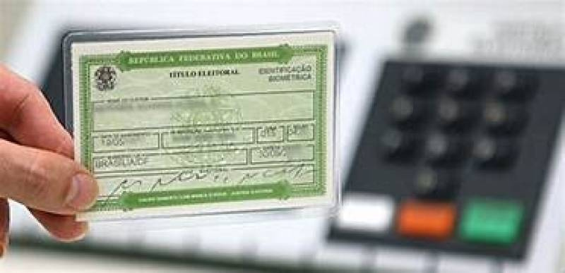 Prazo para tirar a primeira via do título de eleitor e regularizar a situação termina 