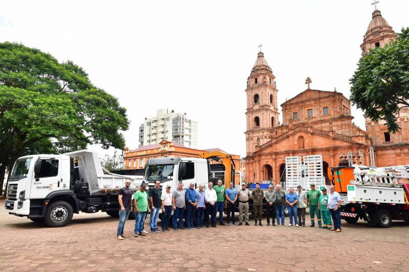 Governo Municipal cumpre nova etapa da ampliação do parque de máquinas