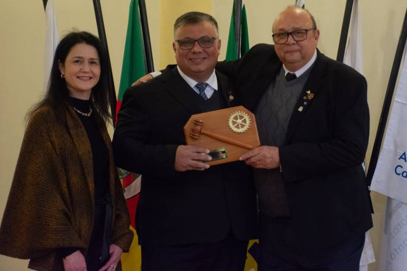 Advogado Cláudio Cunha assume a presidência do Rotary Club Santo Ângelo Norte