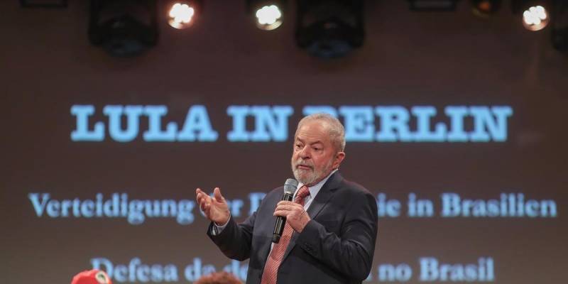 Maioria da 2ª Turma do STF garante a Lula acesso a mensagens da Lava Jato