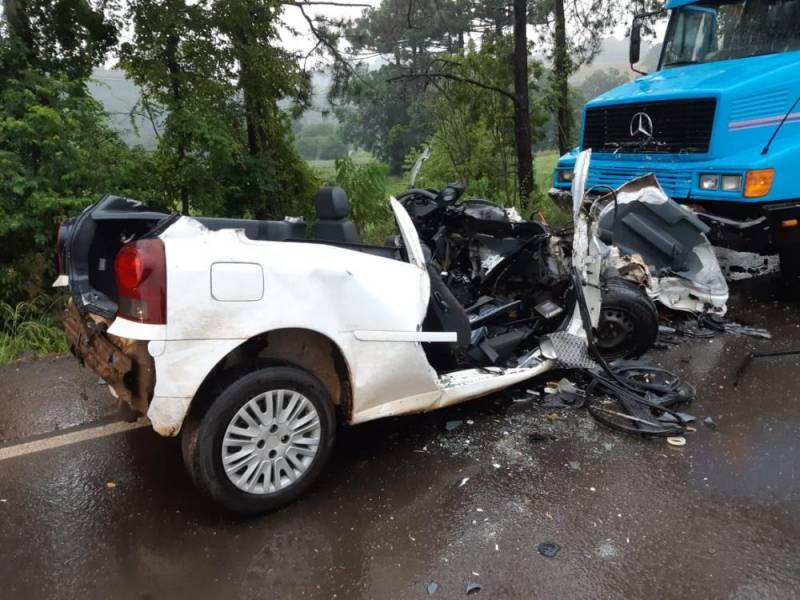 Caminhão de Derrubadas se envolve em acidente com três mortes no oeste catarinense