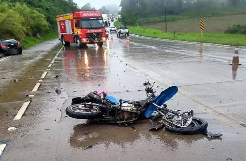 Casal de Palmeira das Missões morre em acidente na BR-163, em Santa Catarina