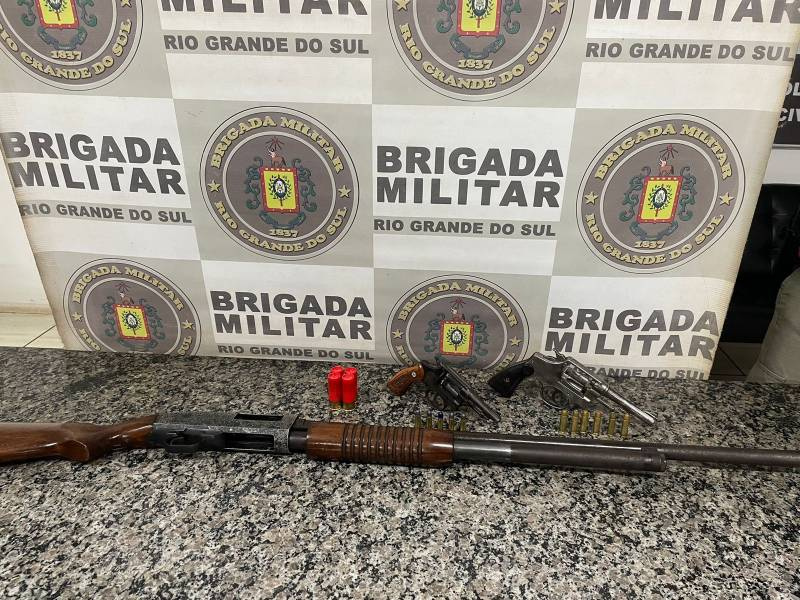 Brigada Militar através da Força Tática realiza três Prisões por Posse Ilegal de arma de fogo em Santo Ângelo