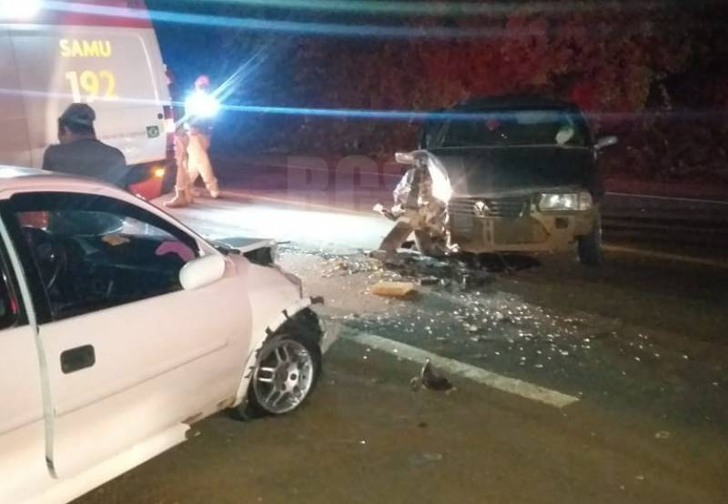 Colisão frontal na BR 285 em Bozzano deixa feridos na noite de sábado,13