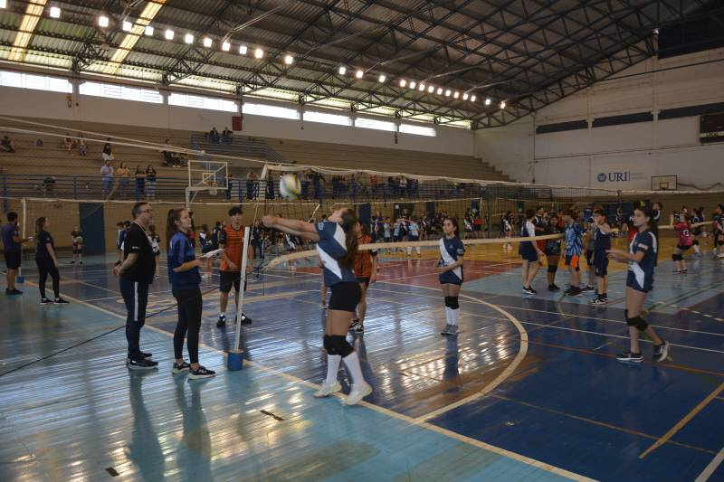 19º Festival de Minivoleibol da URI Santo Ângelo promove esporte e integração