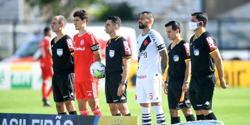 Comissão de Arbitragem aciona empresa sobre problemas do VAR em Inter x Vasco