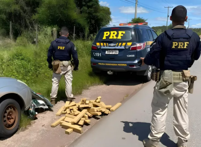 PRF apreende 50 quilos de maconha em veículo de Cruz Alta