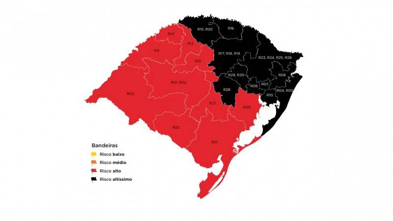 Com recorde de bandeiras pretas, RS tem 68% da população sob risco máximo no mapa prel