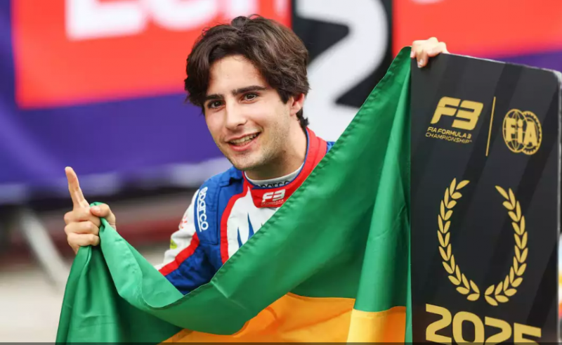 Brasileiro Rafael Câmara é campeão mundial de Fórmula 3