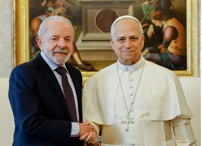 Lula se encontra com papa Leão XIV no Vaticano, fala sobre a fome e faz convite para a COP 30