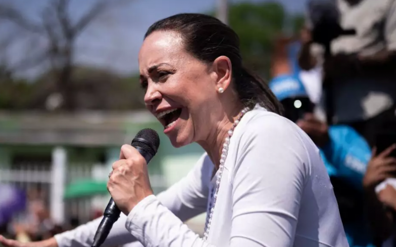 “Lula precisa dizer a Maduro que é hora de ir embora”, diz a ganhadora do Prêmio Nobel da Paz