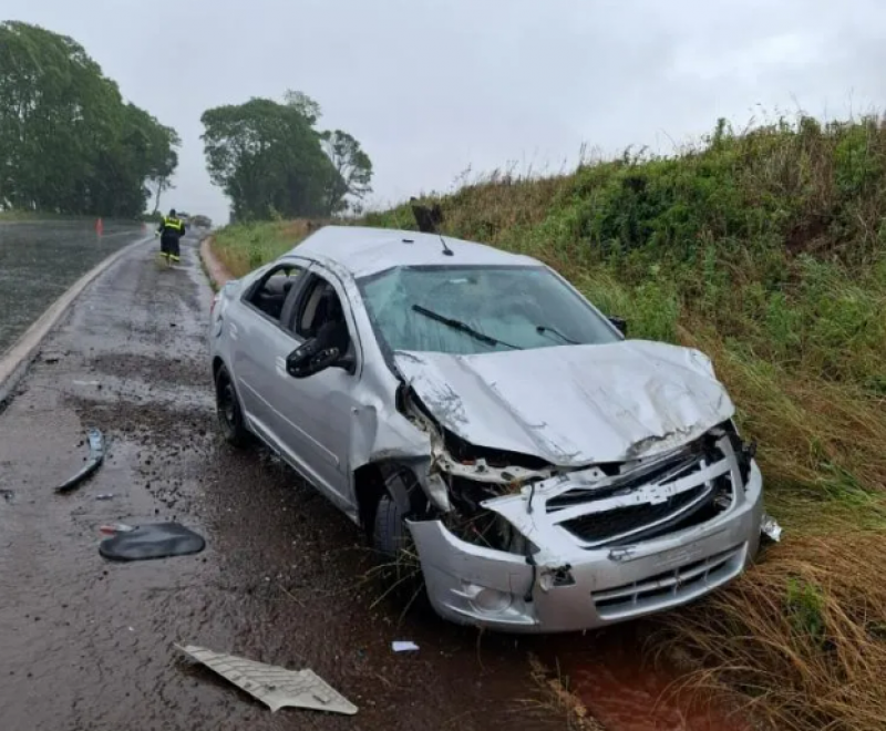 Saída de pista resulta em uma pessoa ferida na BR 285, em Ijuí