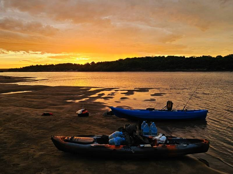 Caiaqueiros de Sepé: expedição pelo Ibicuí entra no terceiro dia com 120 quilômetros percorridos
