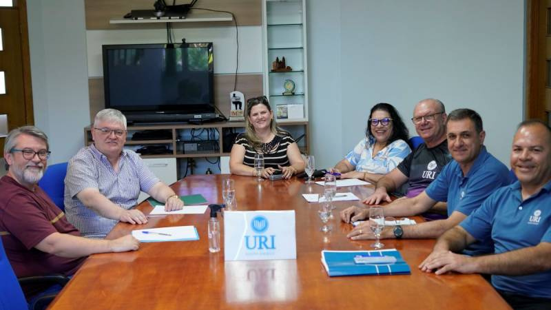 Promotor de Justiça realiza inspeção anual na FuRI/URI e destaca transparência da instituição