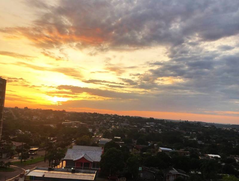 Forte calor antecede chuva e temporais no RS nesta quarta-feira