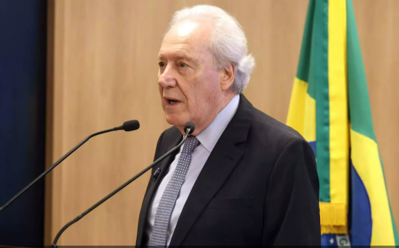 Ricardo Lewandowski entrega a Lula carta de demissão e deixa o Ministério da Justiça