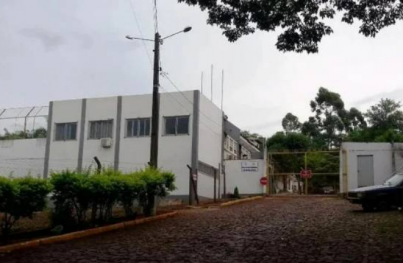 Suspeito de matar companheira a tiros em Roque Gonzales é solto