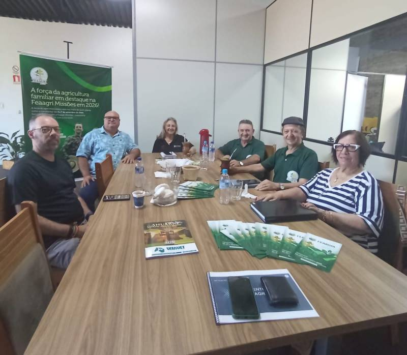 Diretoria da Feaagri Missões intensifica ações