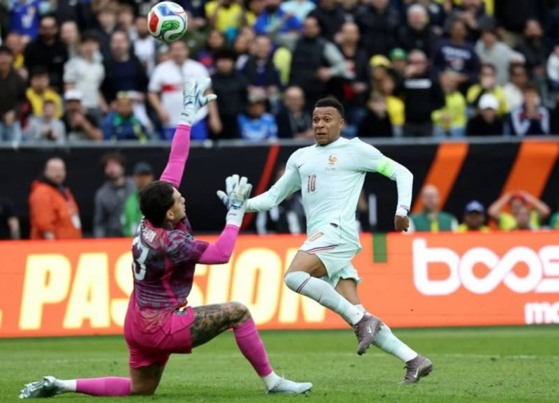 Com golaço de Mbappé, Brasil perde para a França em amistoso nos Estado Unidos