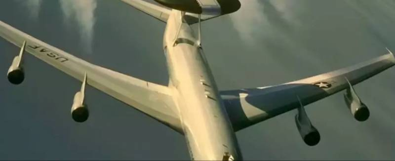 Avião espião dos Estados Unidos, avaliado em 270 milhões de dólares, é destruído em ataque do Irã na Arábia Saudita