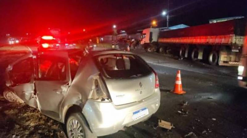 Colisão frontal na BR-386 deixa dois mortos em Montenegro