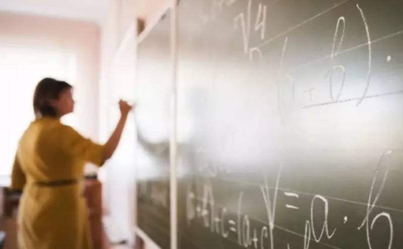 Governador gaúcho sanciona reajuste de 5,4% retroativo a janeiro sobre o piso do magistério estadual