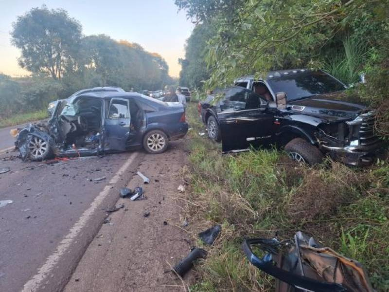 Colisão frontal deixa motorista ferido na RS-342 entre Ijuí e Cruz Alta