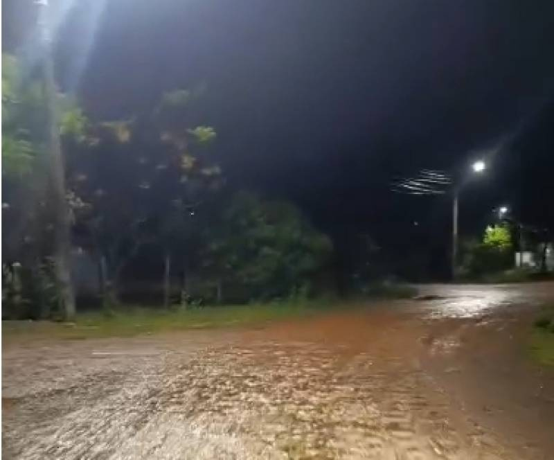 Moradores do Bairro União cobram ação imediata da Prefeitura diante do abandono das ruas