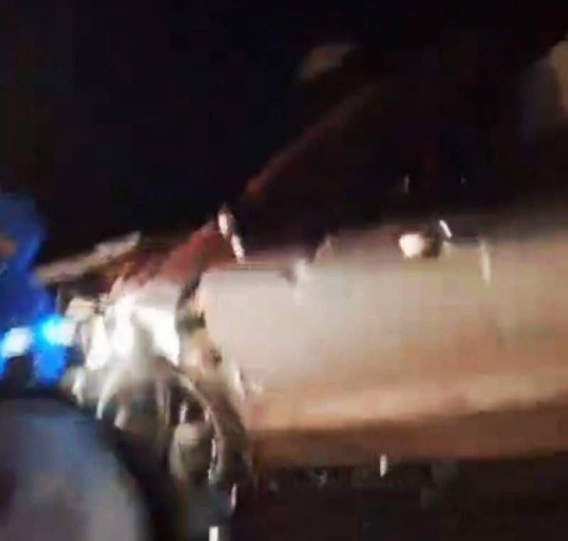 Carretinha se desprende na ponte de Entre-Ijuís, atinge veículo e provoca bloqueio parcial do trânsito