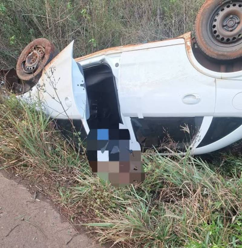 Saída de pista seguida de capotamento deixa homem ferido em São Luiz Gonzaga