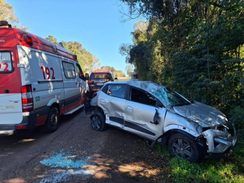 Mulher fica ferida após capotamento em acidente no trevo da BR-285 com a RS-342, em Ijuí