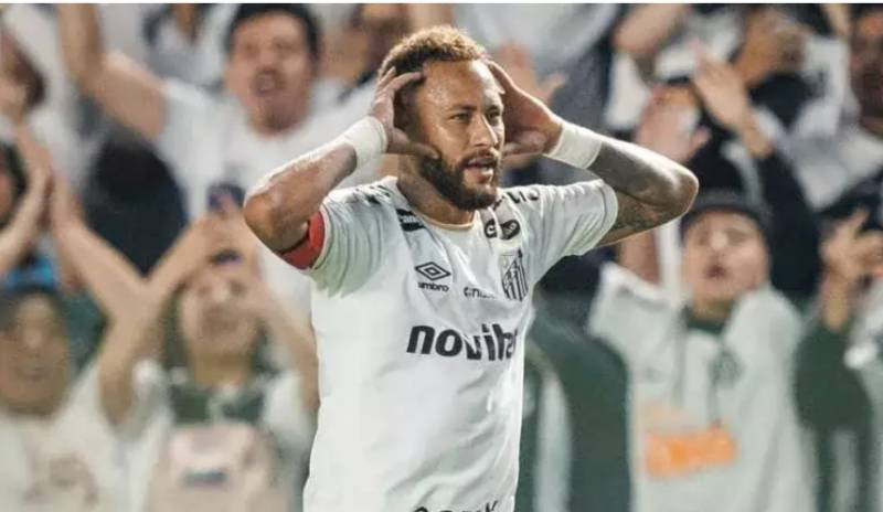 “Dia de fúria”: Neymar ofende jornalistas, rebate reportagem e desabafa