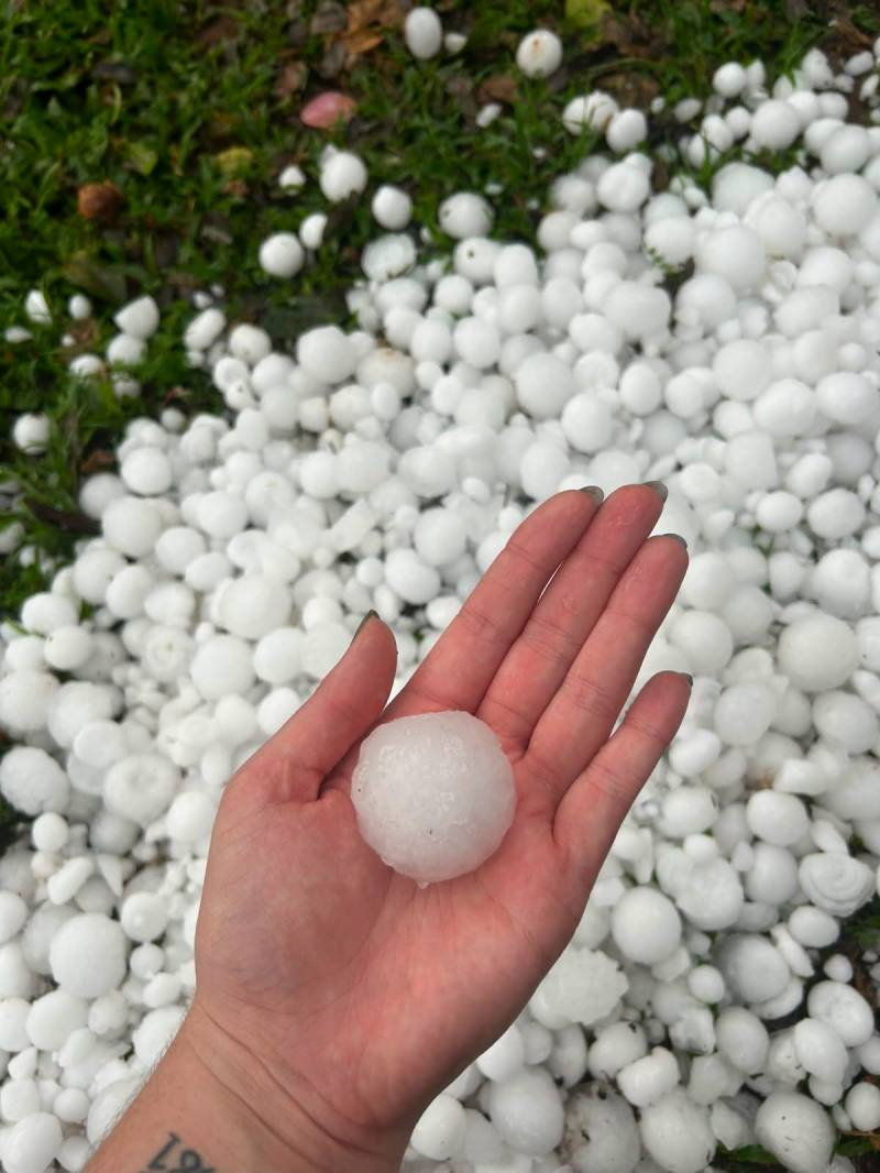 Temporal com granizo danifica cerca de 300 casas em Santo Antônio das Missões