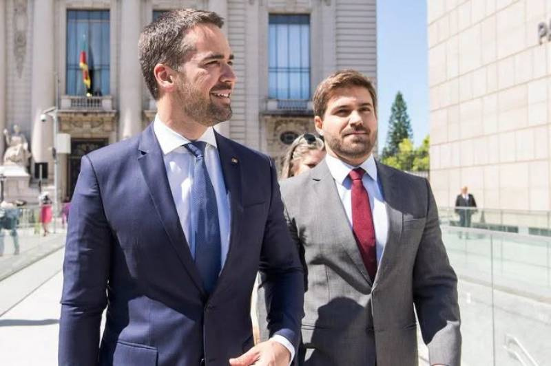 Termina o casamento de Eduardo Leite e Thalis Bolzan