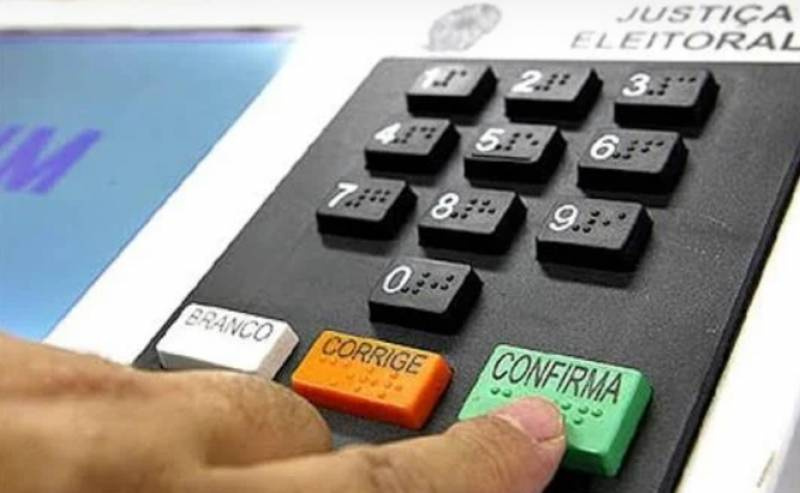 Convenções partidárias terminam e eleições entram em nova etapa