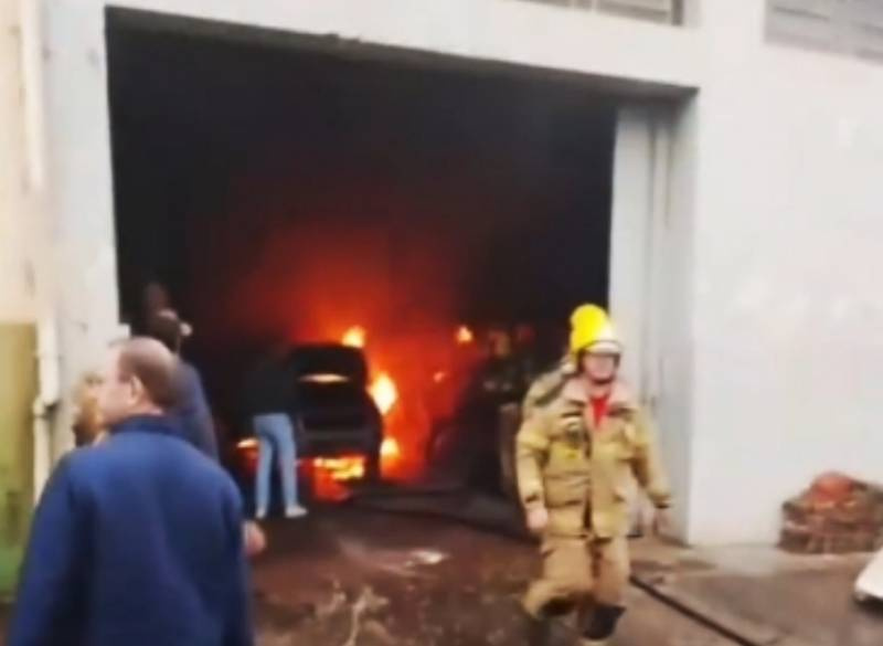 Incêndio mobiliza Corpo de Bombeiros e atinge estabelecimento comercial em Ijuí