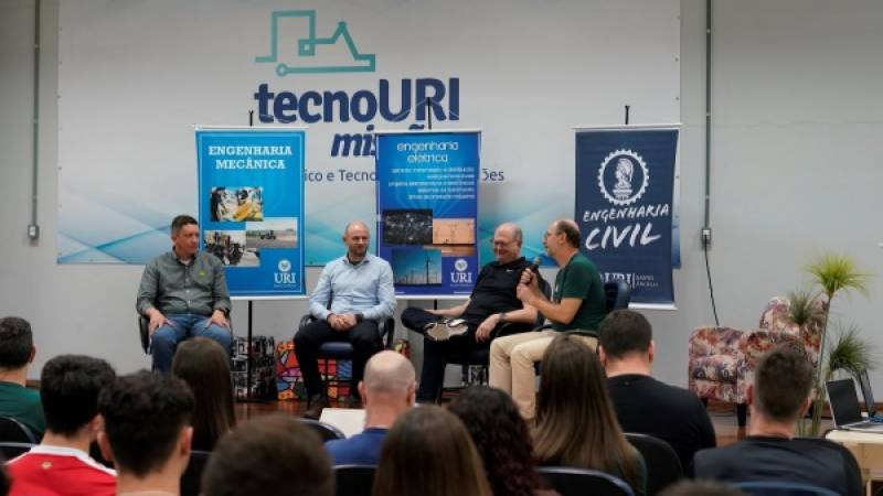 URI abre a XII Semana Acadêmica das Engenharias com debates sobre carreira e integração com o mercado