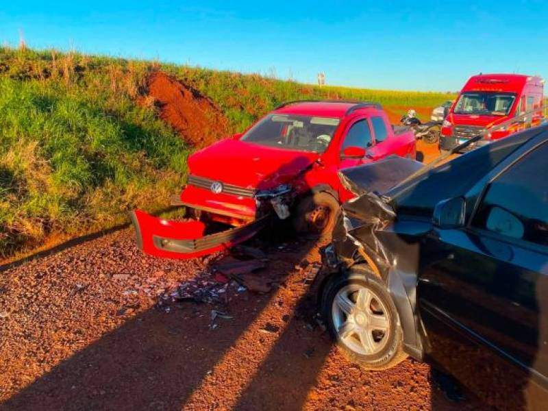 Colisão entre dois veículos deixa uma pessoa morta e sete feridas em Tapera