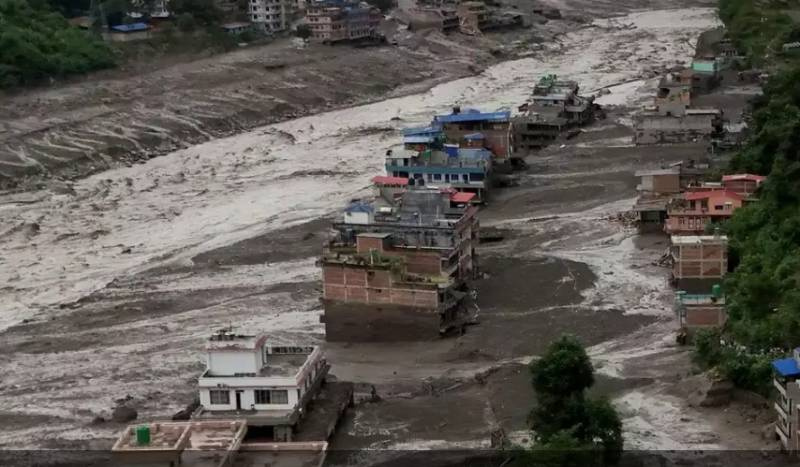 Número de mortos em enchente no Nepal chega a 157