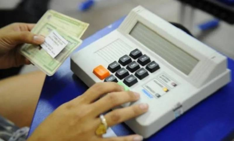 Eleições 2026: mesários são convocados por WhatsApp, Correios e e-mail no RS