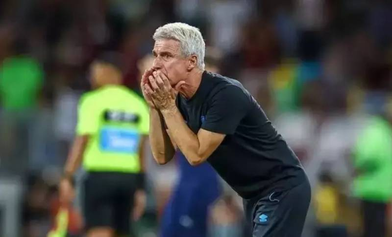 Preso criminoso que se passava pelo técnico do Grêmio para aplicar golpes em atletas